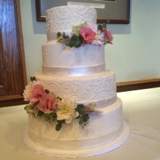 Sweet T’s Bakeshop | Specialty Cakes & Dessert Studio